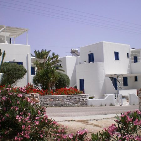 Nicos Studios & Apartments Логарас Екстер'єр фото